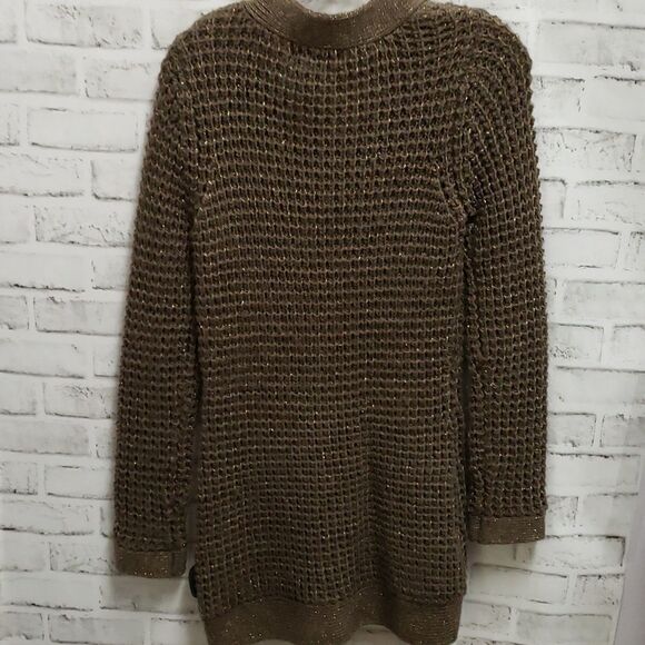 Mossimo sweater   - Picture 3 of 3